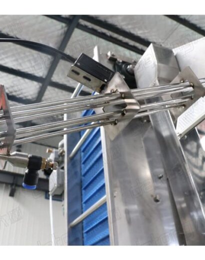 cgf42-6000bph-18-18-6-bottle-mineral-water-bottling-machine_5_800