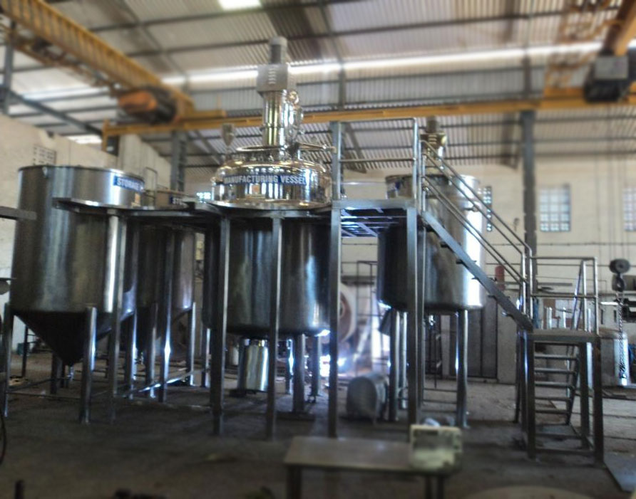 Hair-Oil-Manufacturing-Plant